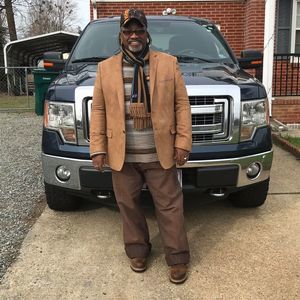 Meet your Posher, Warren